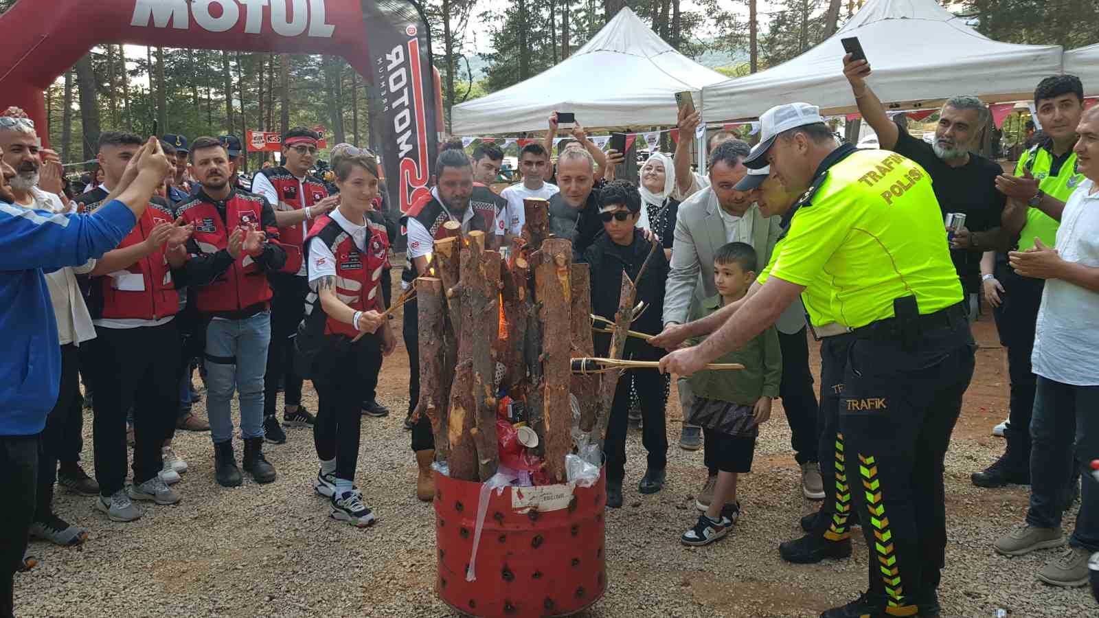 Motosiklet tutkunları Motosiklet ve Kamp Festivalinde buluştu
