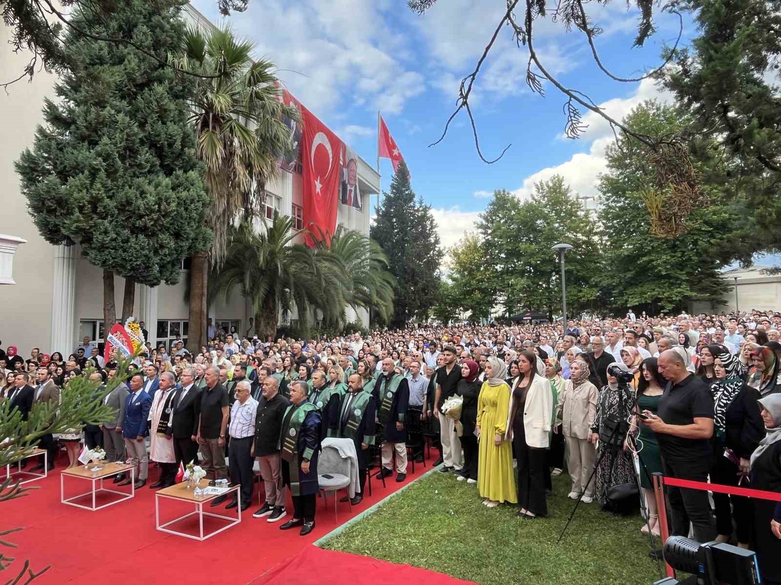 KOSTÜ ilk mezunlarını verdi
