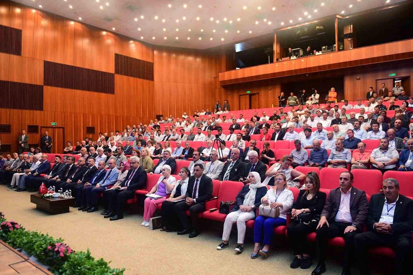 Muhtarlarımızla Yeni Yüzyıla Adım Adım Çalıştayı Eskişehir’de gerçekleştirildi
