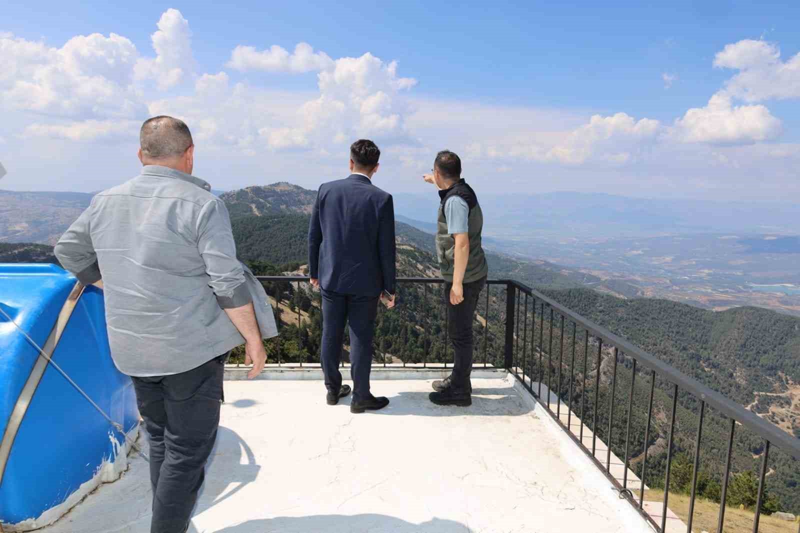 Kaymakam Gündoğdu’dan Karlık Yangın Gözetleme Kulesi’nde inceleme bulundu
