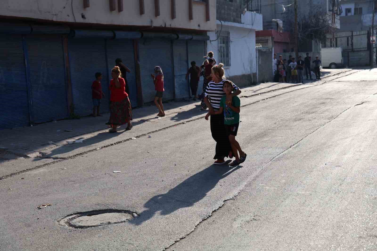 Adana’da kalaşnikoflu kavgada 1 kişi hayatını kaybetti, 1 kişi yaralandı
