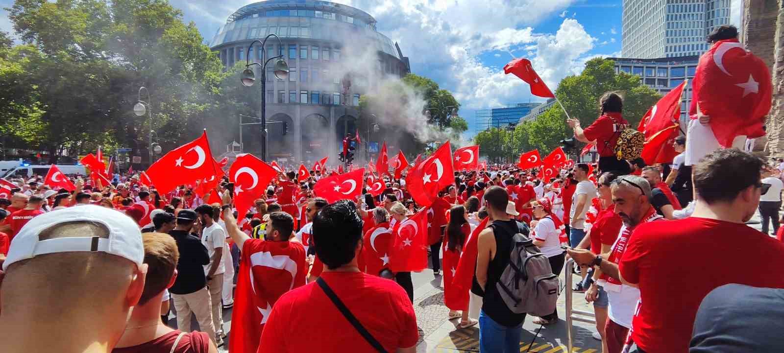 Berlin’de Türkiye coşkusu
