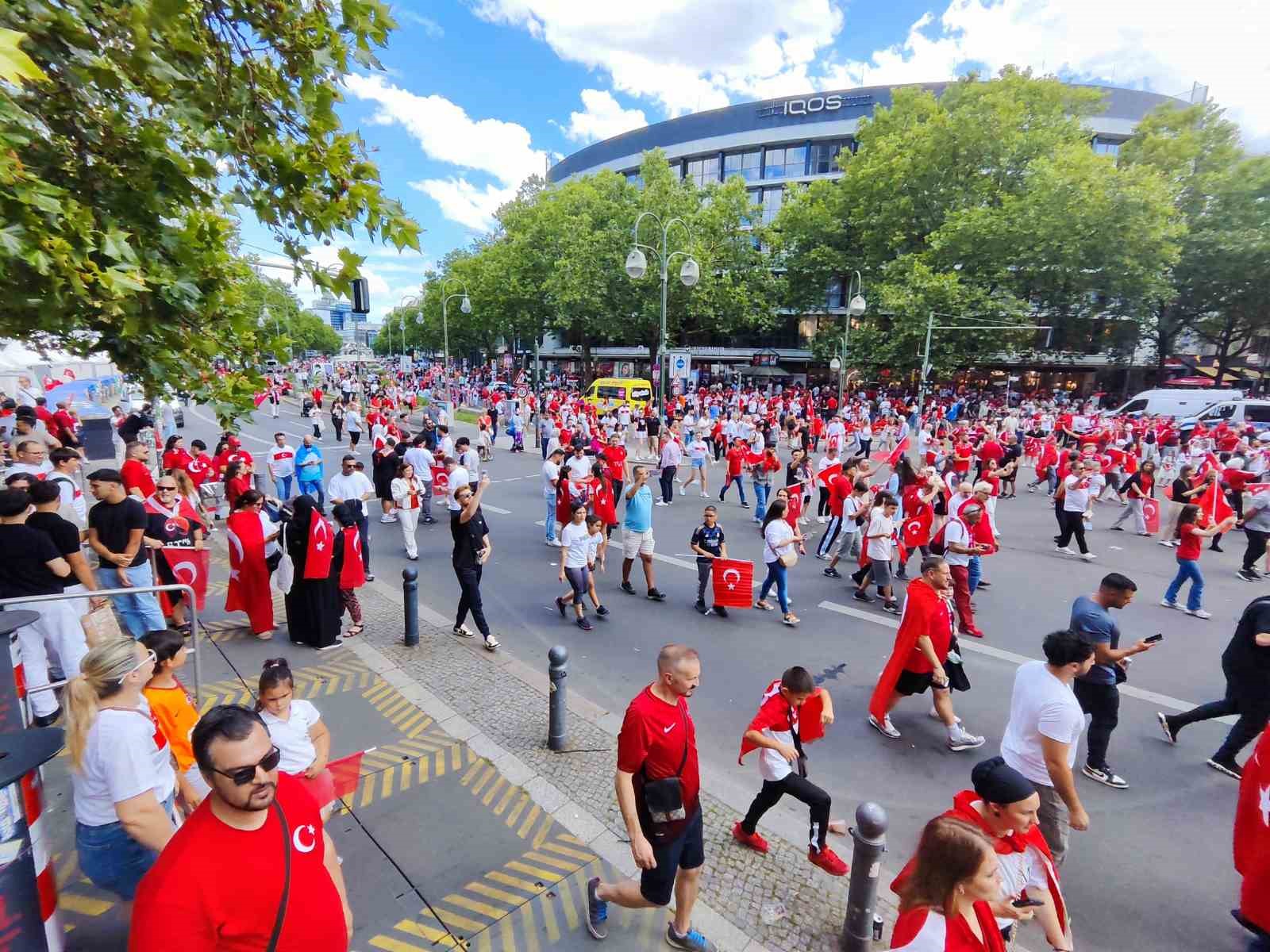 Berlin’de Türkiye coşkusu
