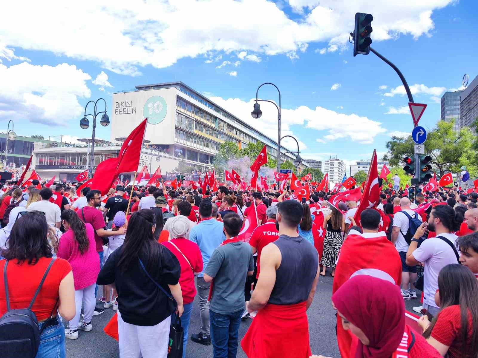 Berlin’de Türkiye coşkusu
