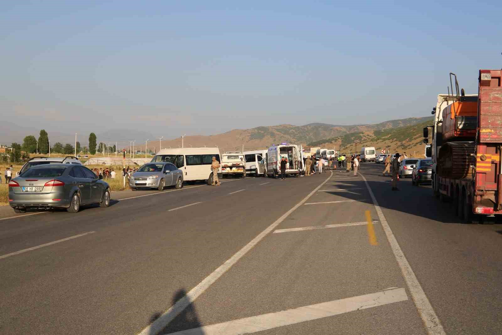 Muş’ta feci kaza: 1 ölü, 1 yaralı
