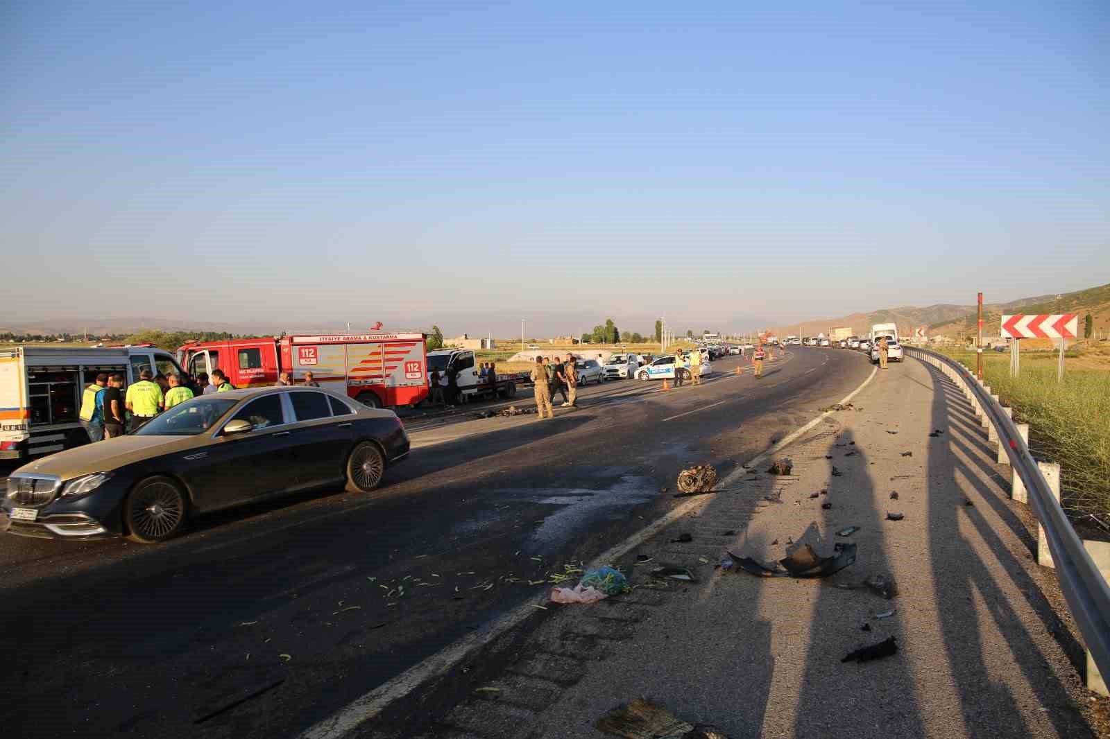 Muş’ta feci kaza: 1 ölü, 1 yaralı
