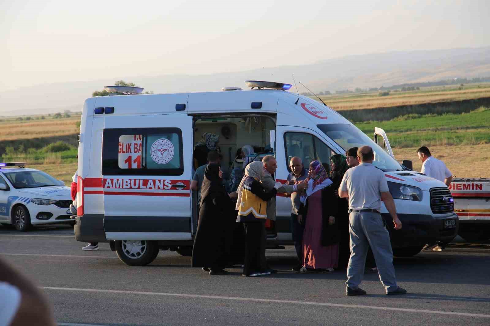 Muş’ta feci kaza: 1 ölü, 1 yaralı
