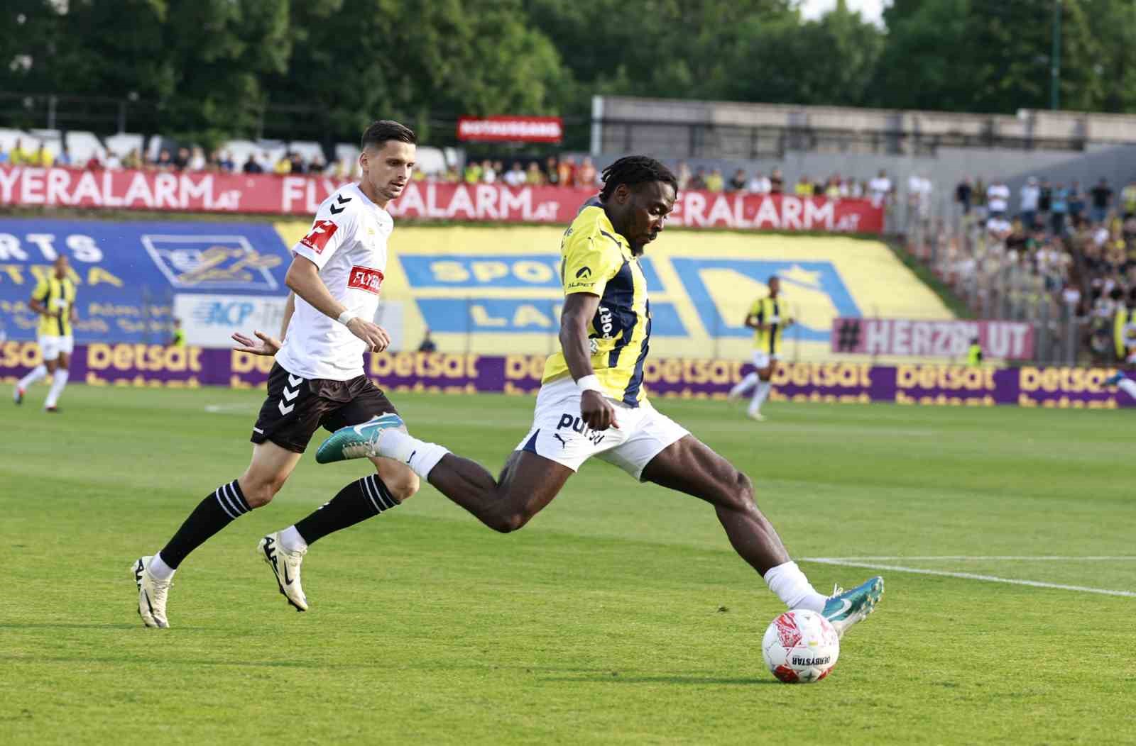 Fenerbahçe, hazırlık maçında Admira Wacker ile 1-1 berabere kaldı
