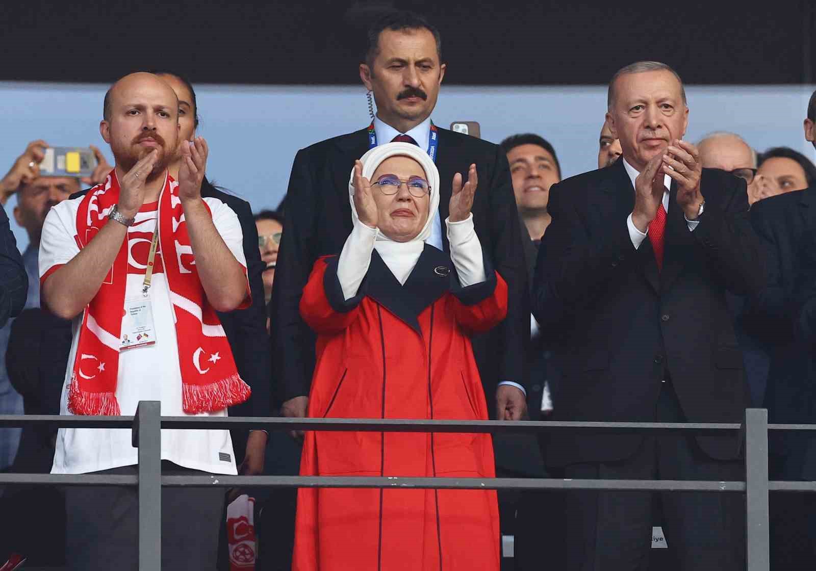 EURO 2024: Hollanda: 0 - Türkiye: 0 (Maç devam ediyor)
