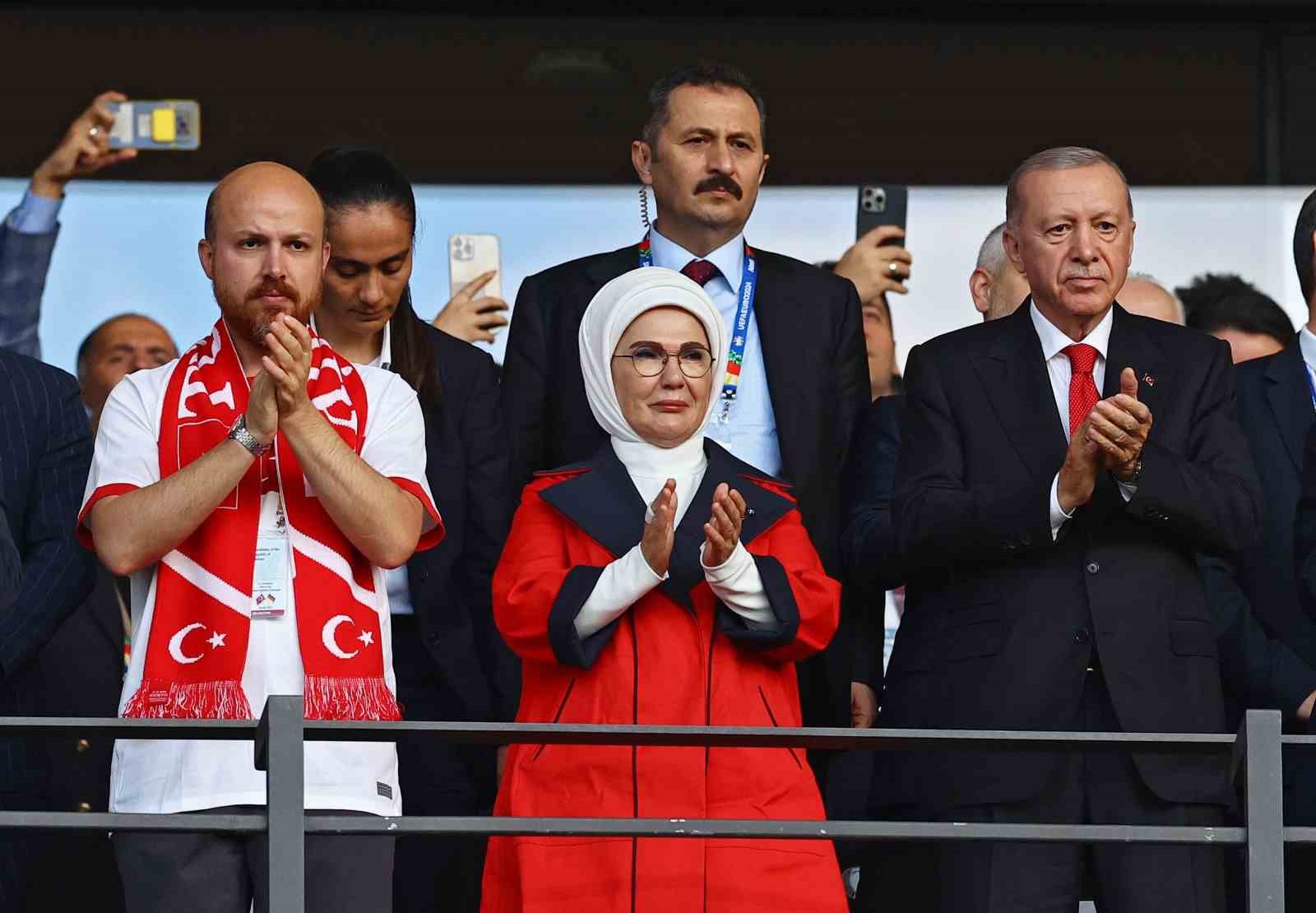 EURO 2024: Hollanda: 0 - Türkiye: 0 (Maç devam ediyor)
