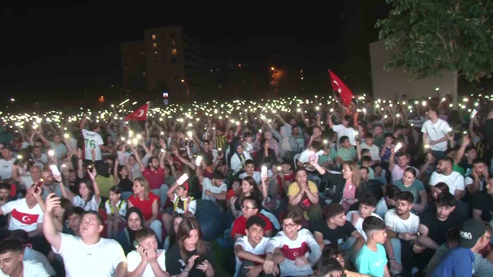 Milli maç heyecanı Sancaktepe’de yaşandı
