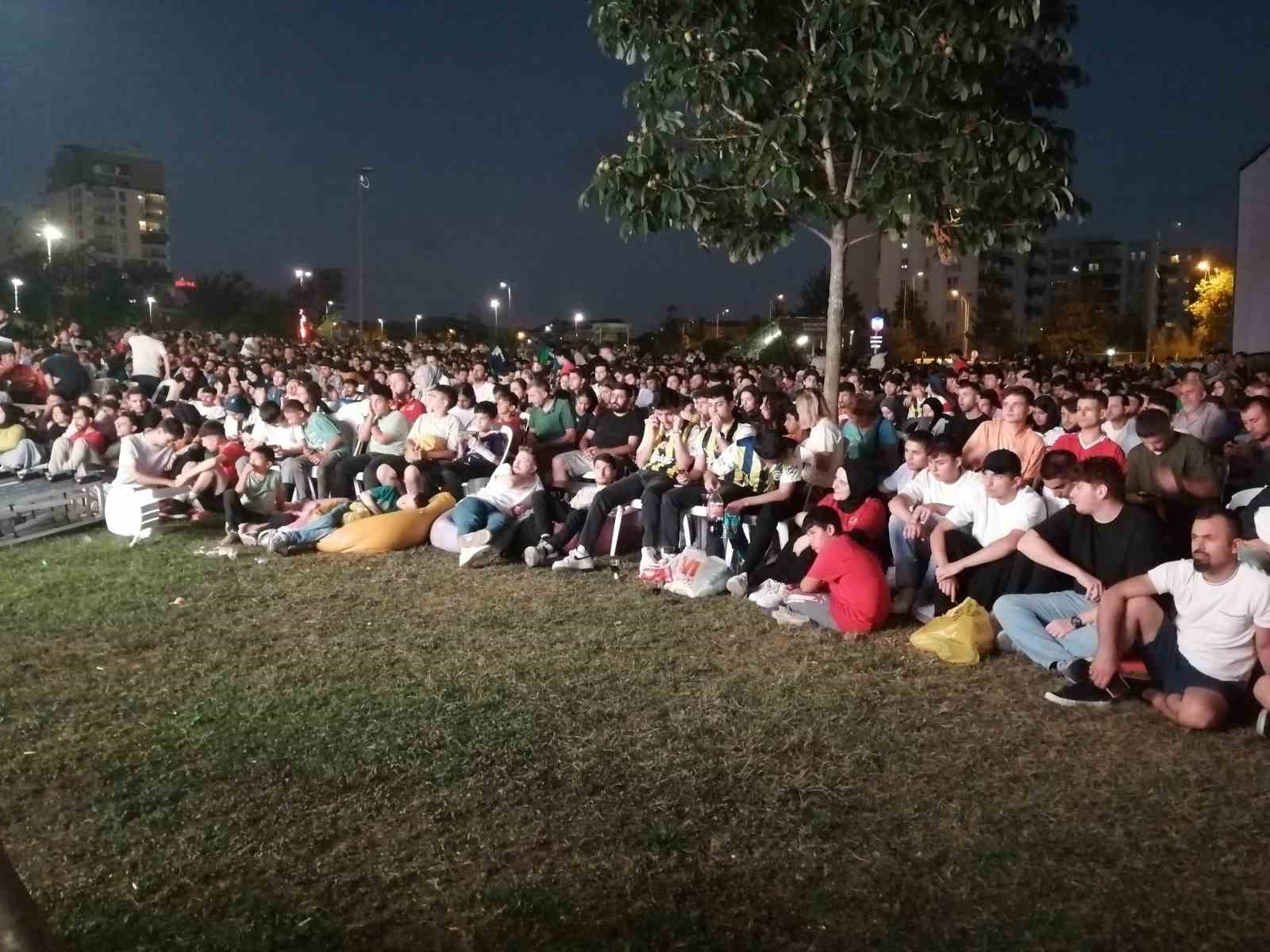 Milli maç heyecanı Sancaktepe’de yaşandı
