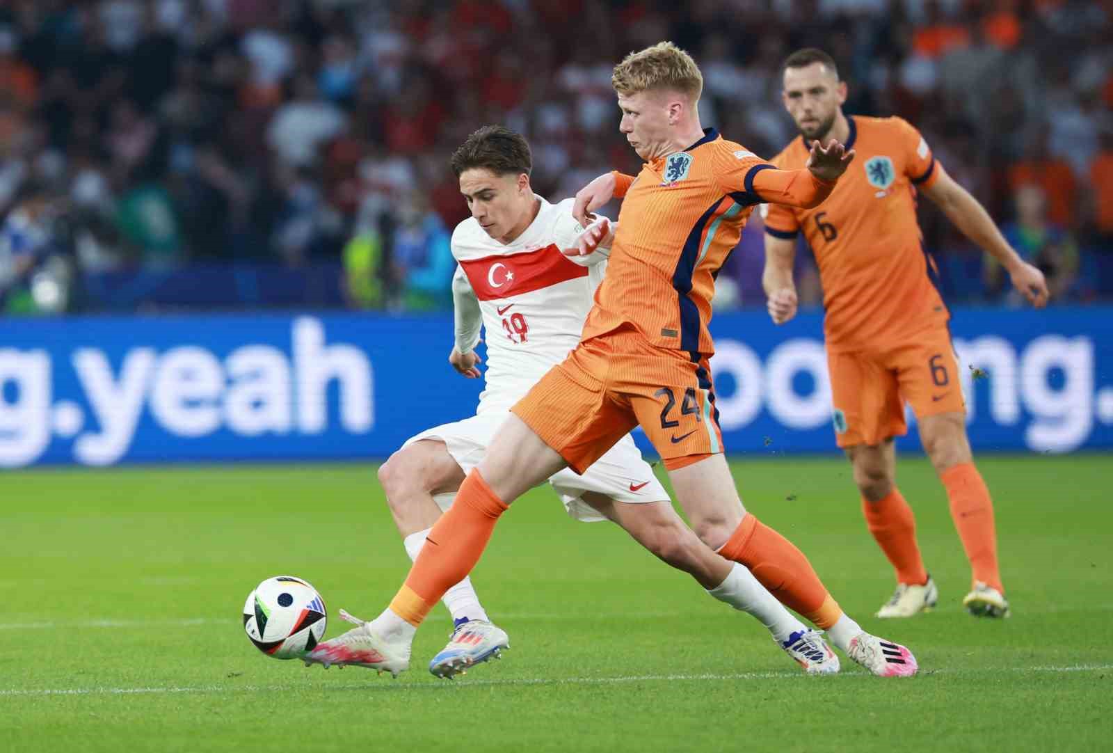 EURO 2024: Hollanda: 0 - Türkiye: 1 (İlk yarı)
