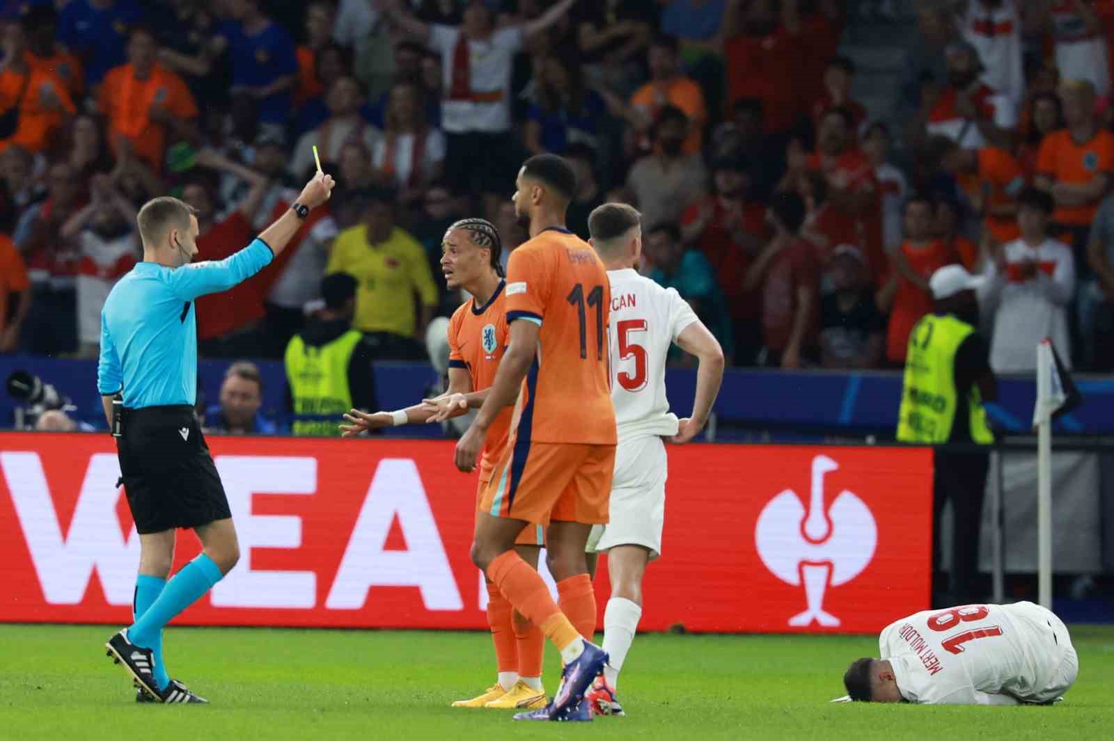 EURO 2024: Hollanda: 0 - Türkiye: 1 (İlk yarı)
