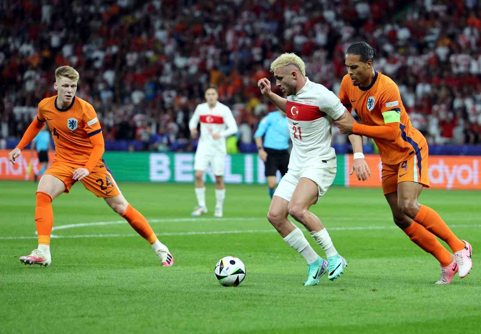 EURO 2024: Hollanda: 0 - Türkiye: 1 (İlk yarı)
