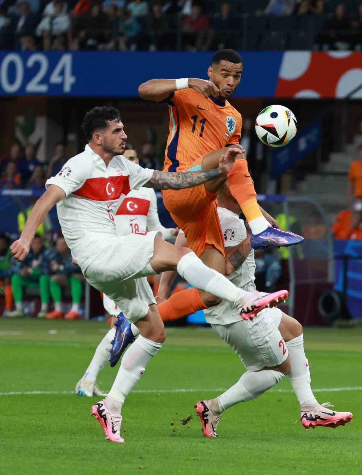 EURO 2024: Hollanda: 0 - Türkiye: 1 (İlk yarı)
