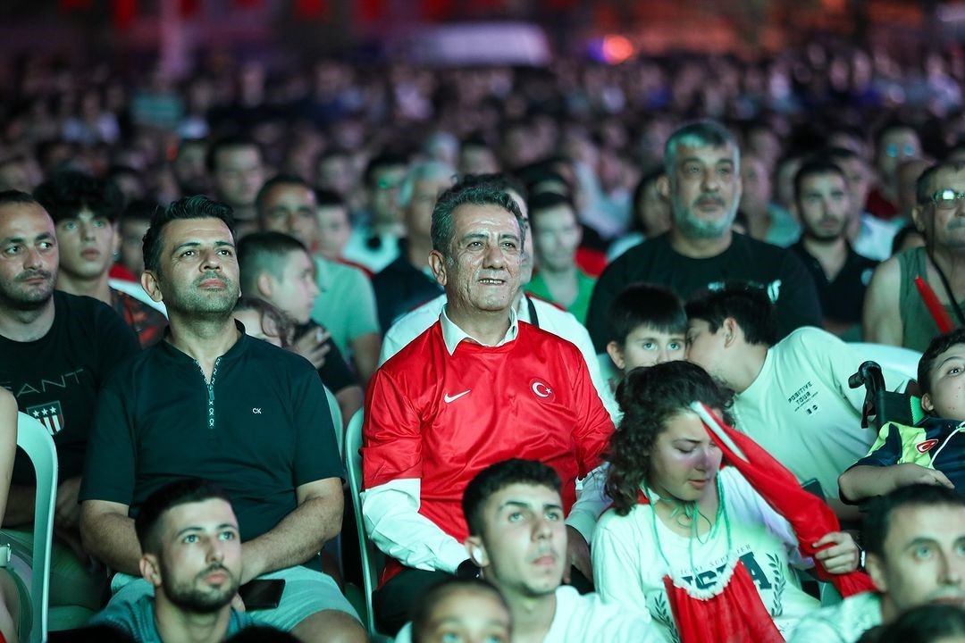 Başkan Yetişkin’in hafta sonu mesaisi yoğun geçti
