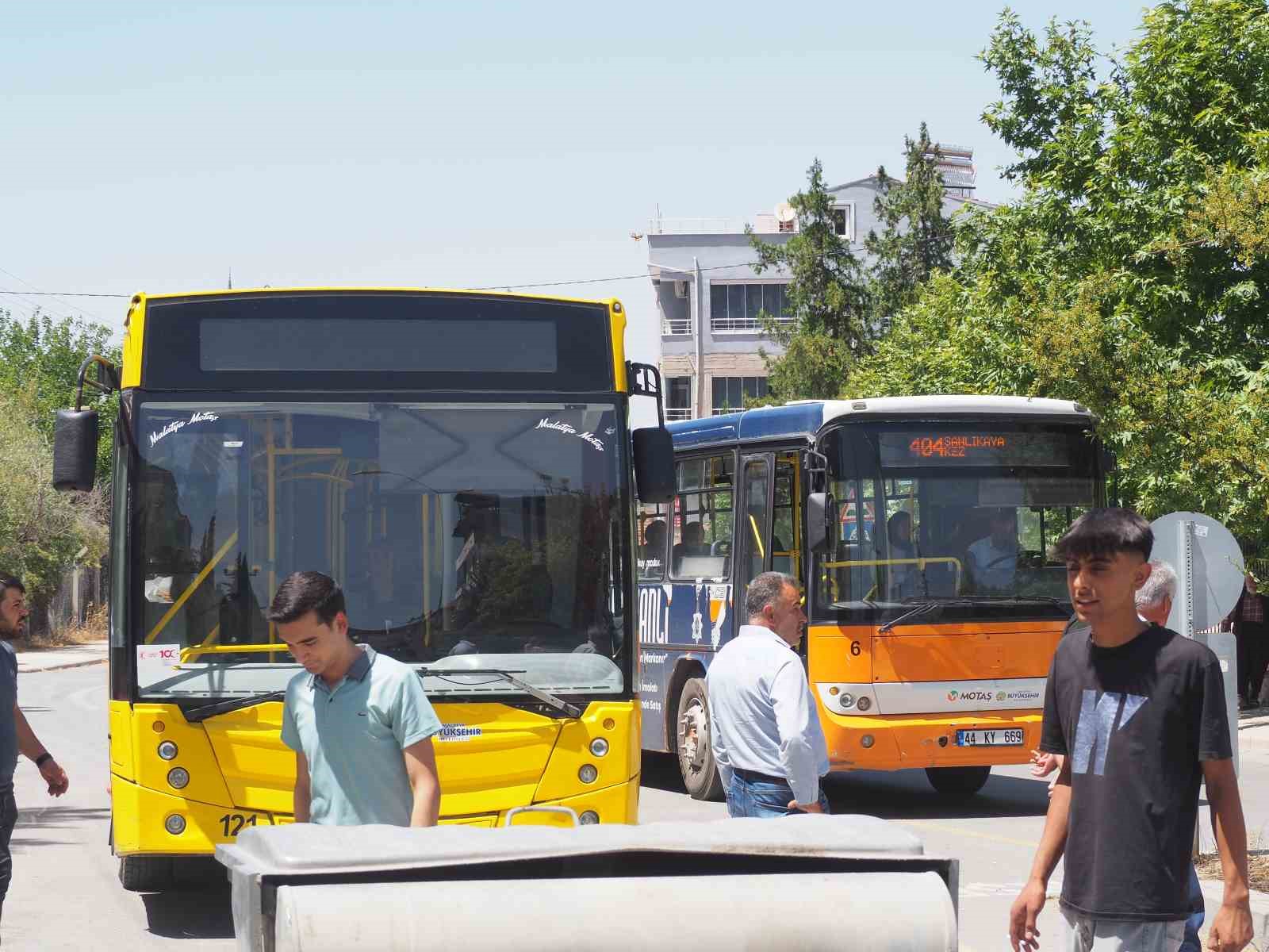 Malatyalılardan Büyükşehir Belediyesine otobüs tepkisi
