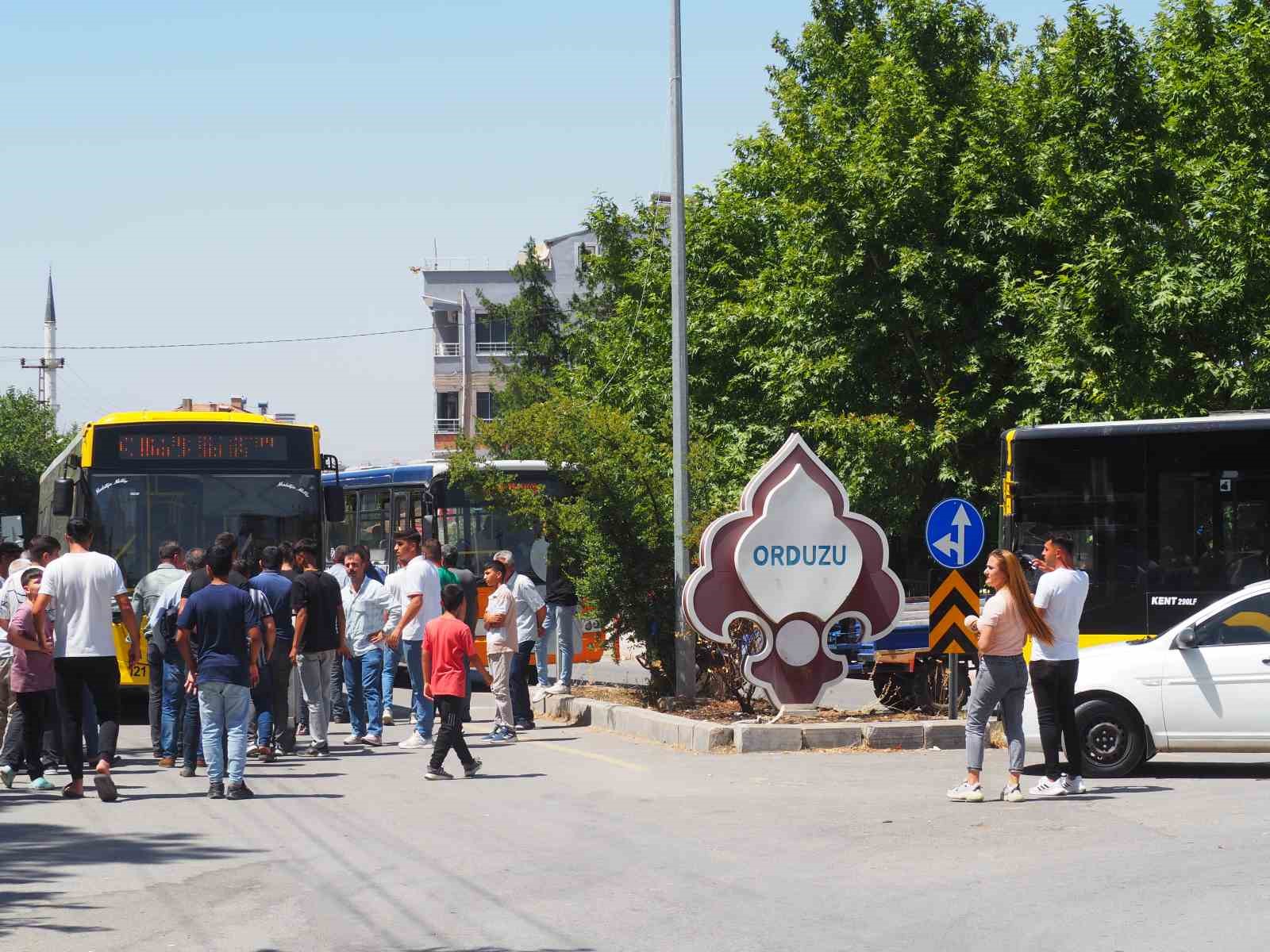 Malatyalılardan Büyükşehir Belediyesine otobüs tepkisi
