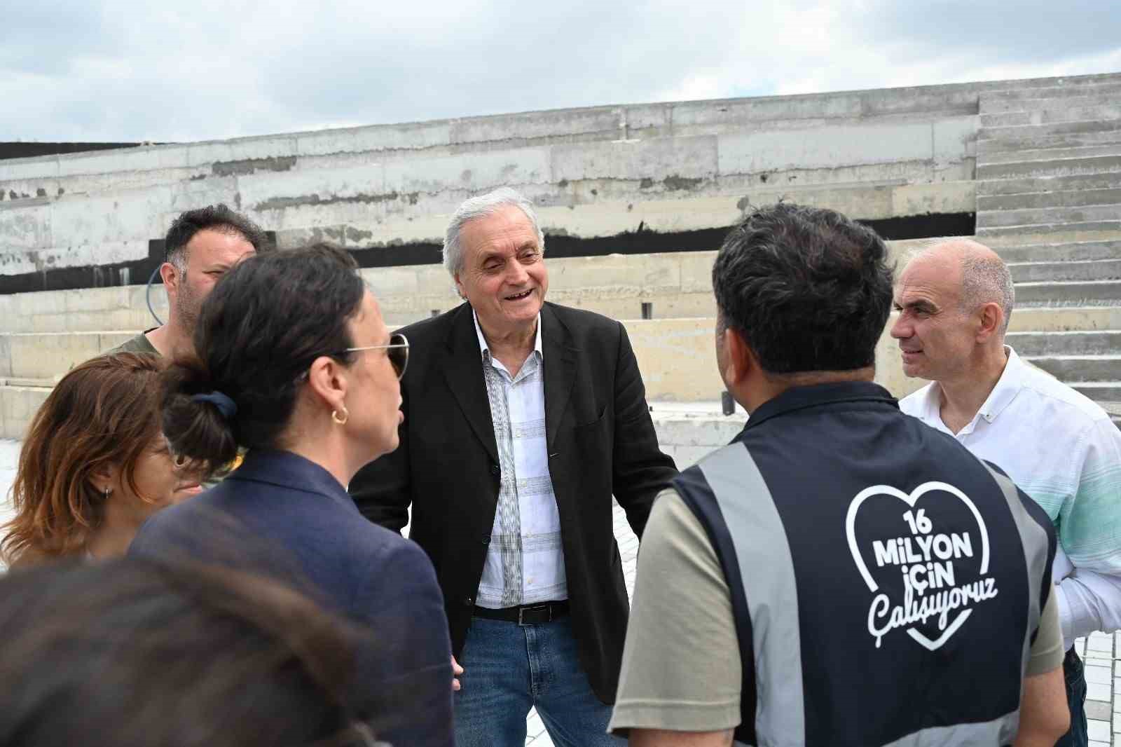 Başkan Bakkalcıoğlu teknik heyetlerle birlikte Kurtuluş Savaşı ve İnönü Zaferleri Anı Evi’nde incelemelerde bulundu
