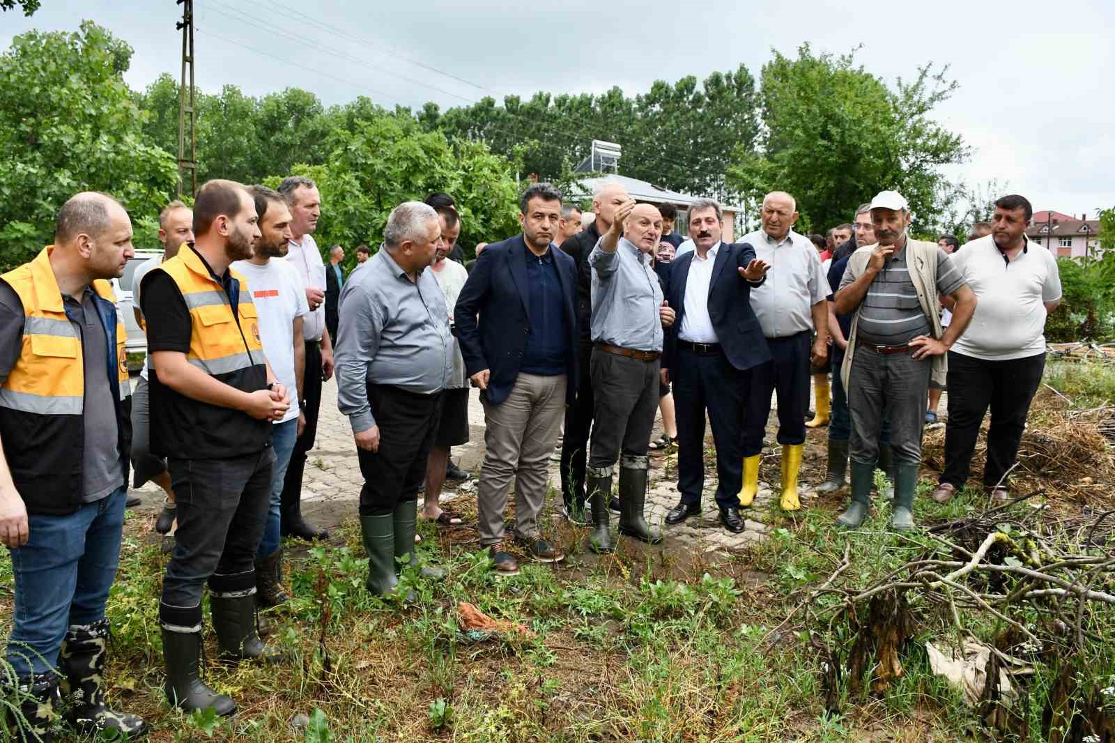 Başkan Kul: “Tüm ekiplerimizle sahadayız”
