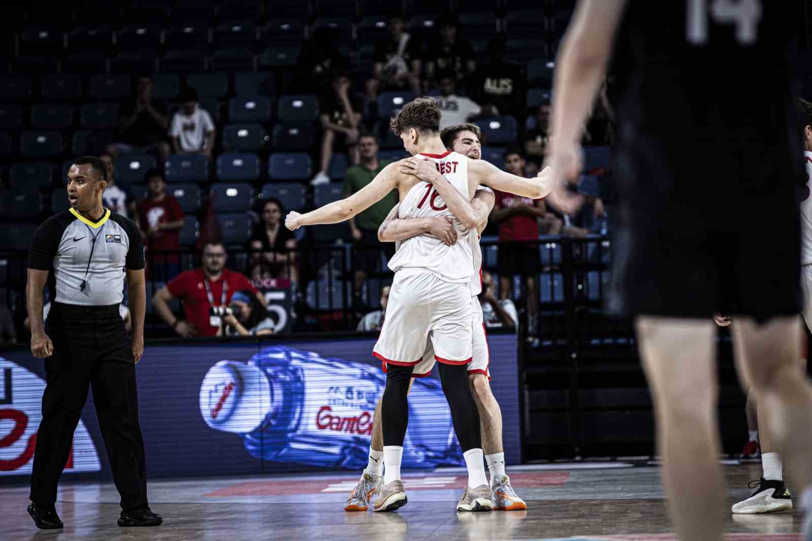 17 Yaş Altı Erkek Basketbol Milli Takımı dünya üçüncüsü
