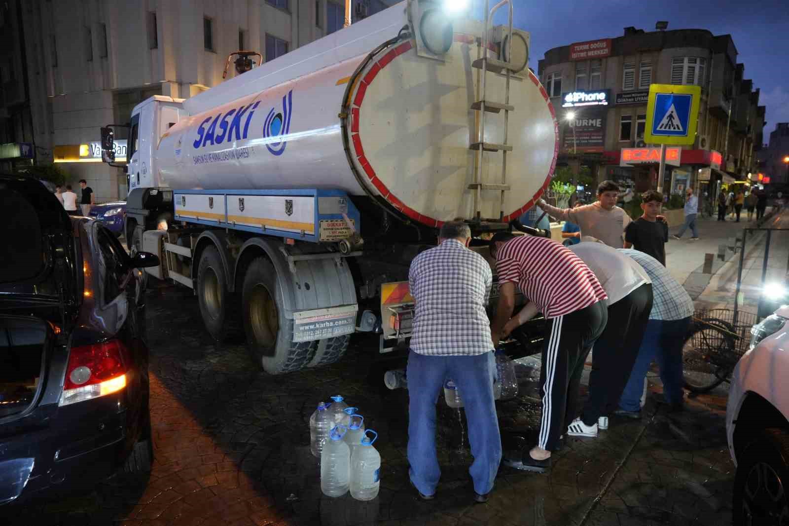 Taşma sınırına gelen Terme Çayı korkuttu
