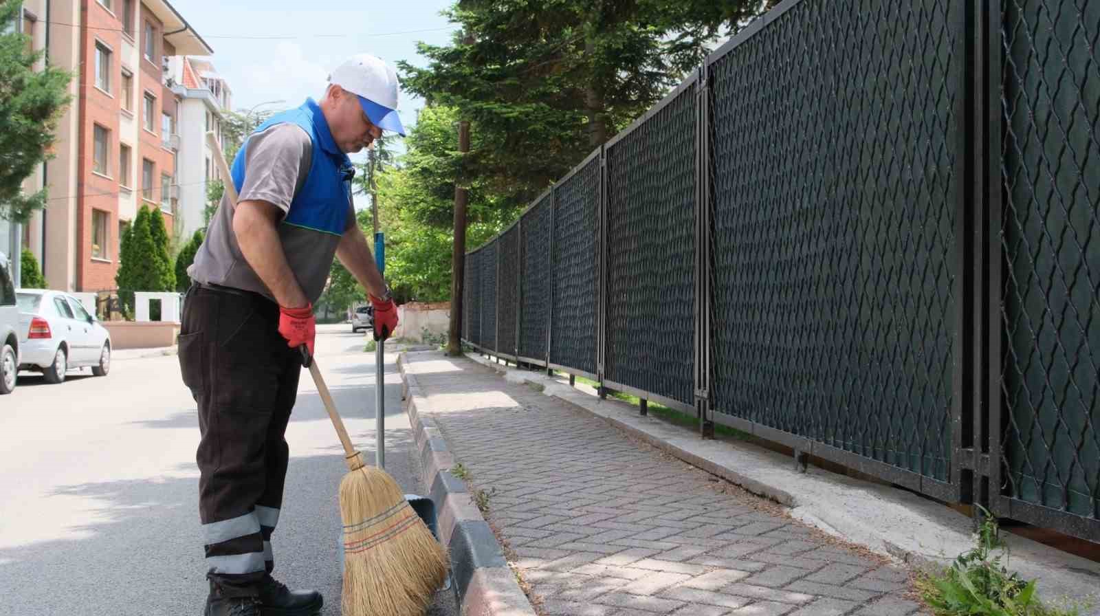 Depremde yaşadıkları acıyı ‘ikinci bahar’ dedikleri Eskişehir’de unutmaya çalışıyorlar
