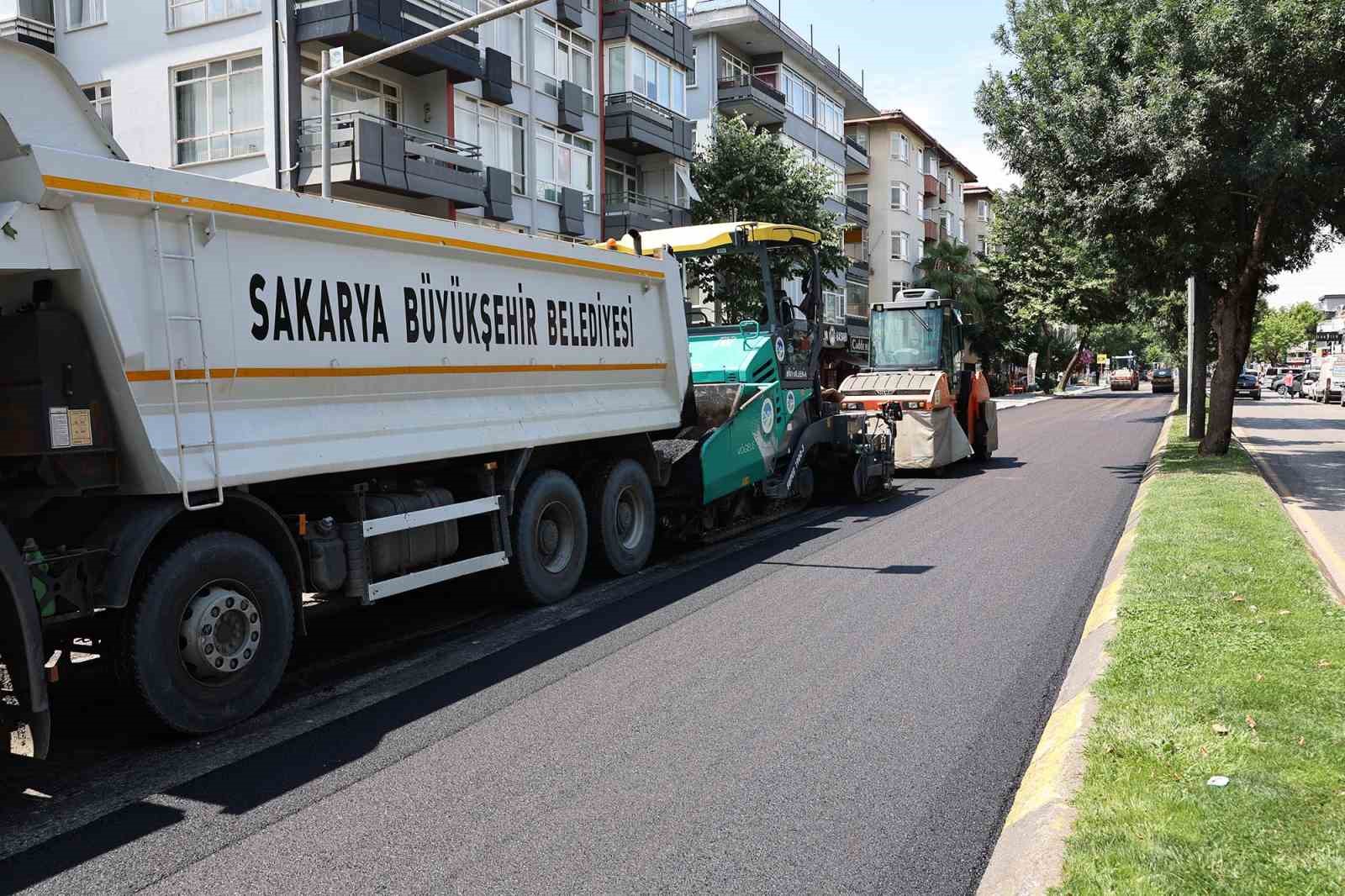 Şehrin en yoğun caddelerinden biri olan Sedat Kirtetepe yenilendi
