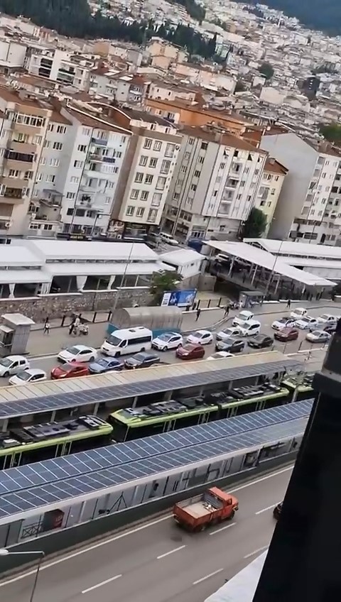 Düğün konvoyunda trafiği kapatan araçlara ceza yağdı
