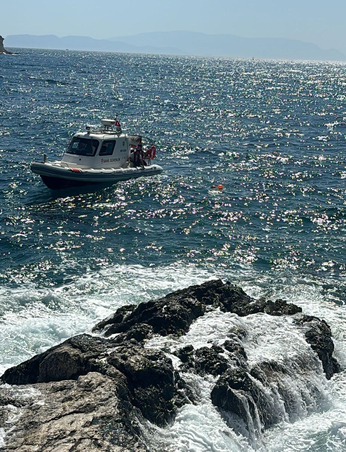 Kuşadası’nda denizde erkek cesedi bulundu
