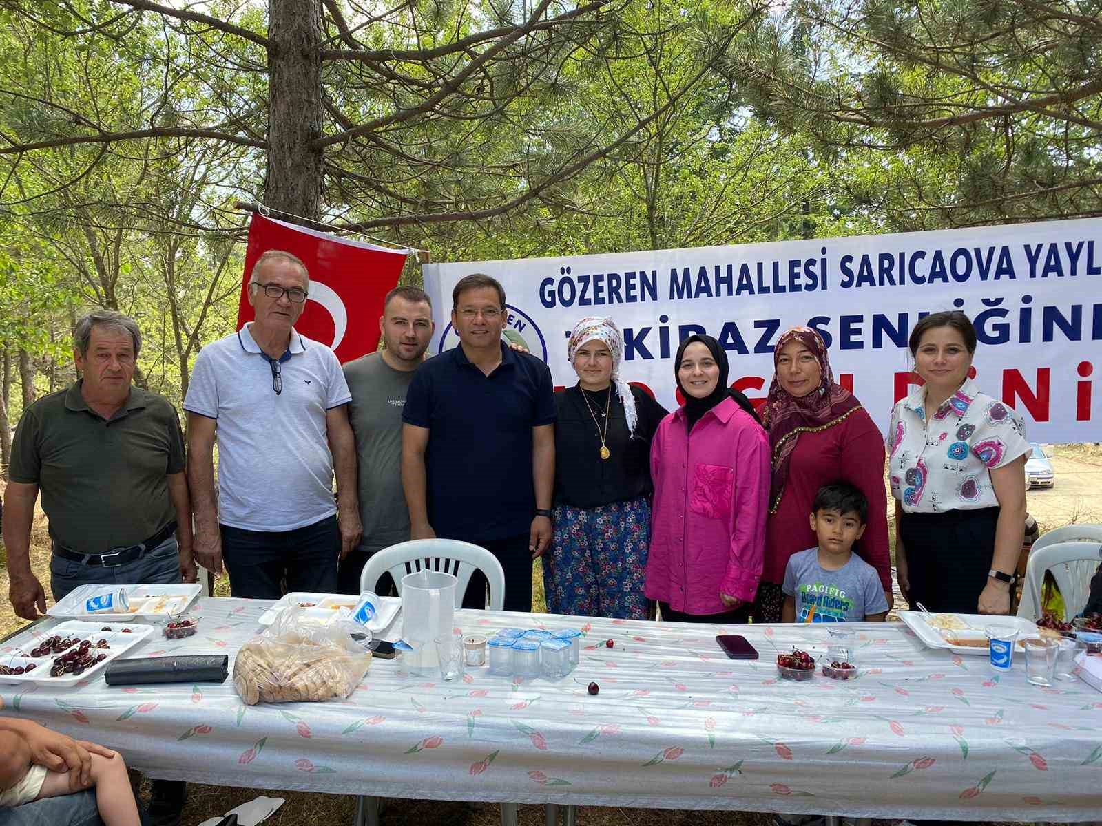 Ulus Dağı eteklerinde kiraz şenliği
