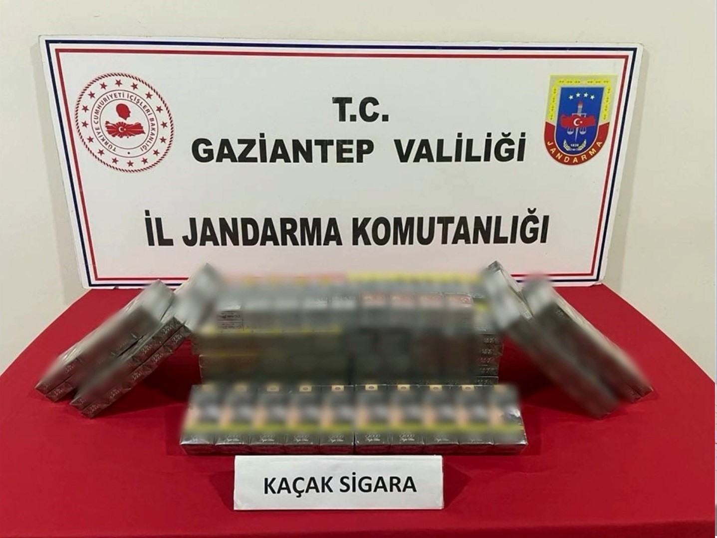 Gaziantep Jandarmadan uyuşturucu ve kaçakçılık operasyonları
