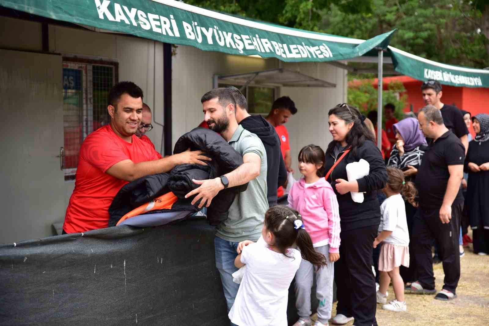 Kayserililer, Büyükşehir’in Doğa Kampı’na akın etti
