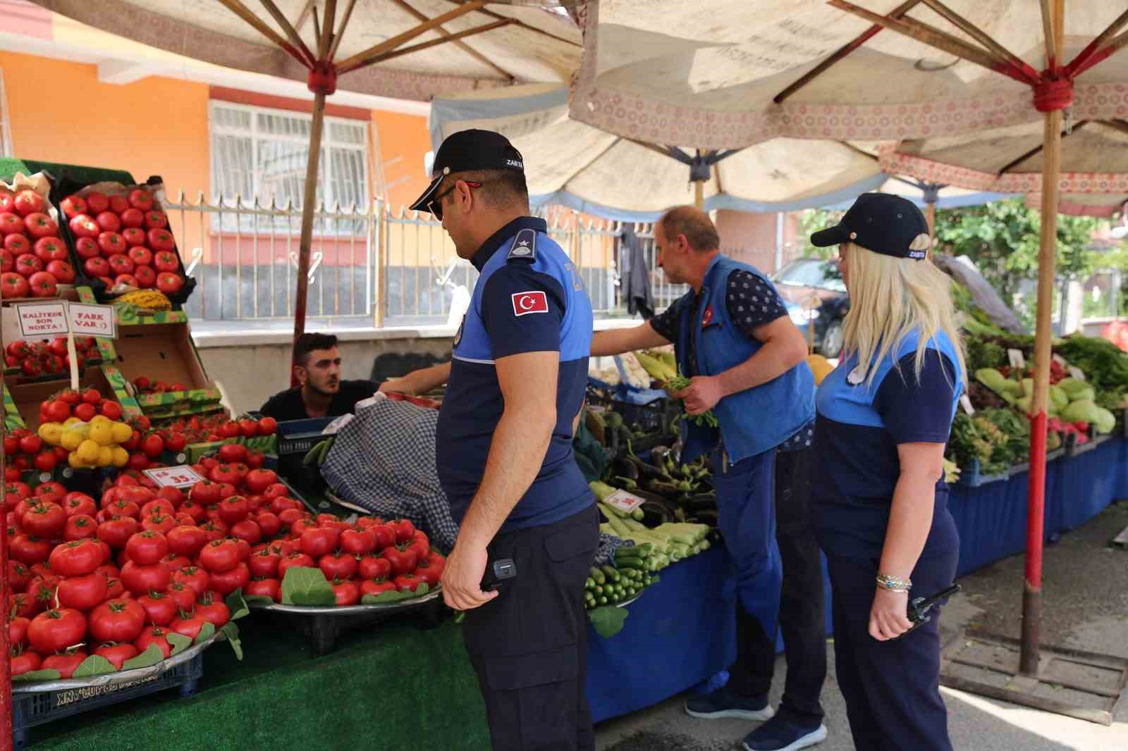 Keçiören’de Zabıta ekipleri pazar denetiminde
