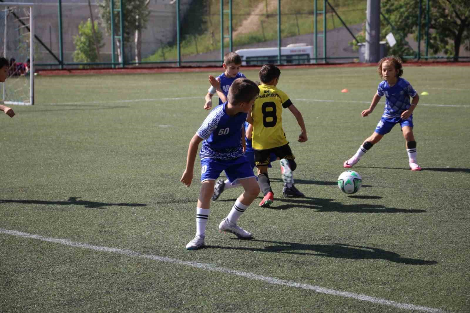 Minikler Pişmaniye Cup Futbol Turnuvasında kıyasıya mücadele etti
