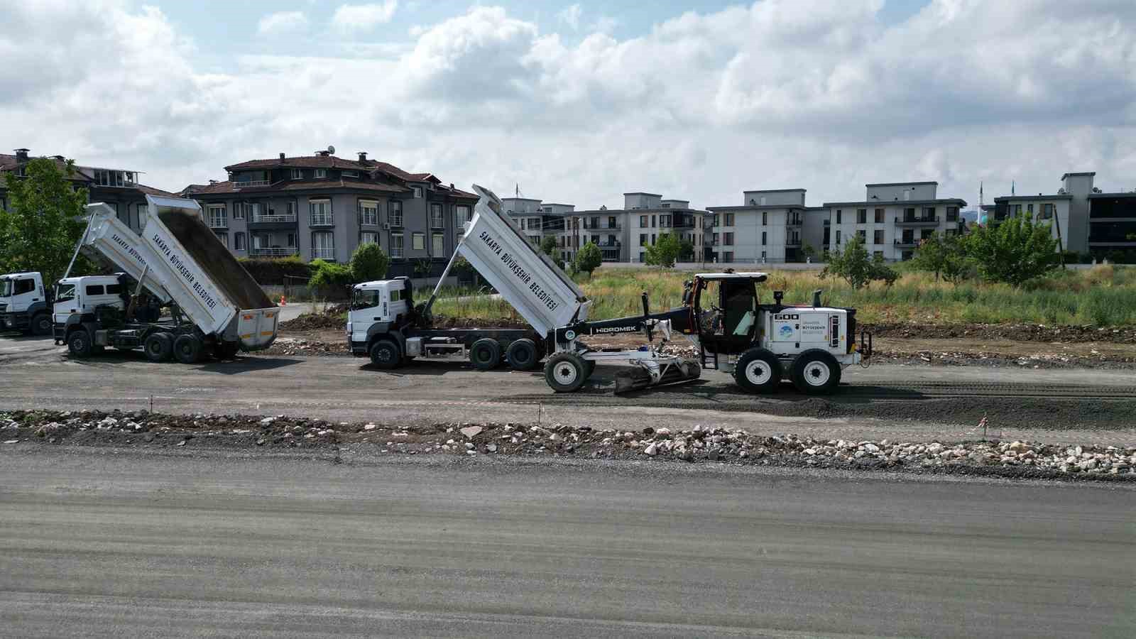 Sakarya Büyükşehir’in yeni yol hamlesi o bölgenin trafik yükünü hafifletecek
