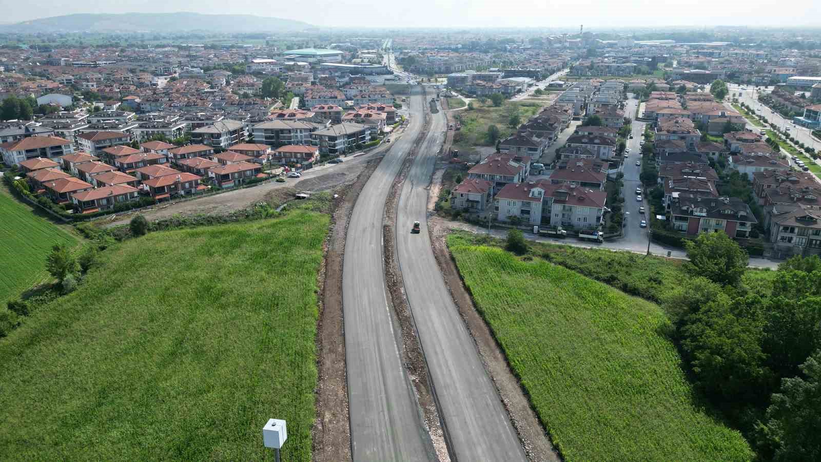 Sakarya Büyükşehir’in yeni yol hamlesi o bölgenin trafik yükünü hafifletecek
