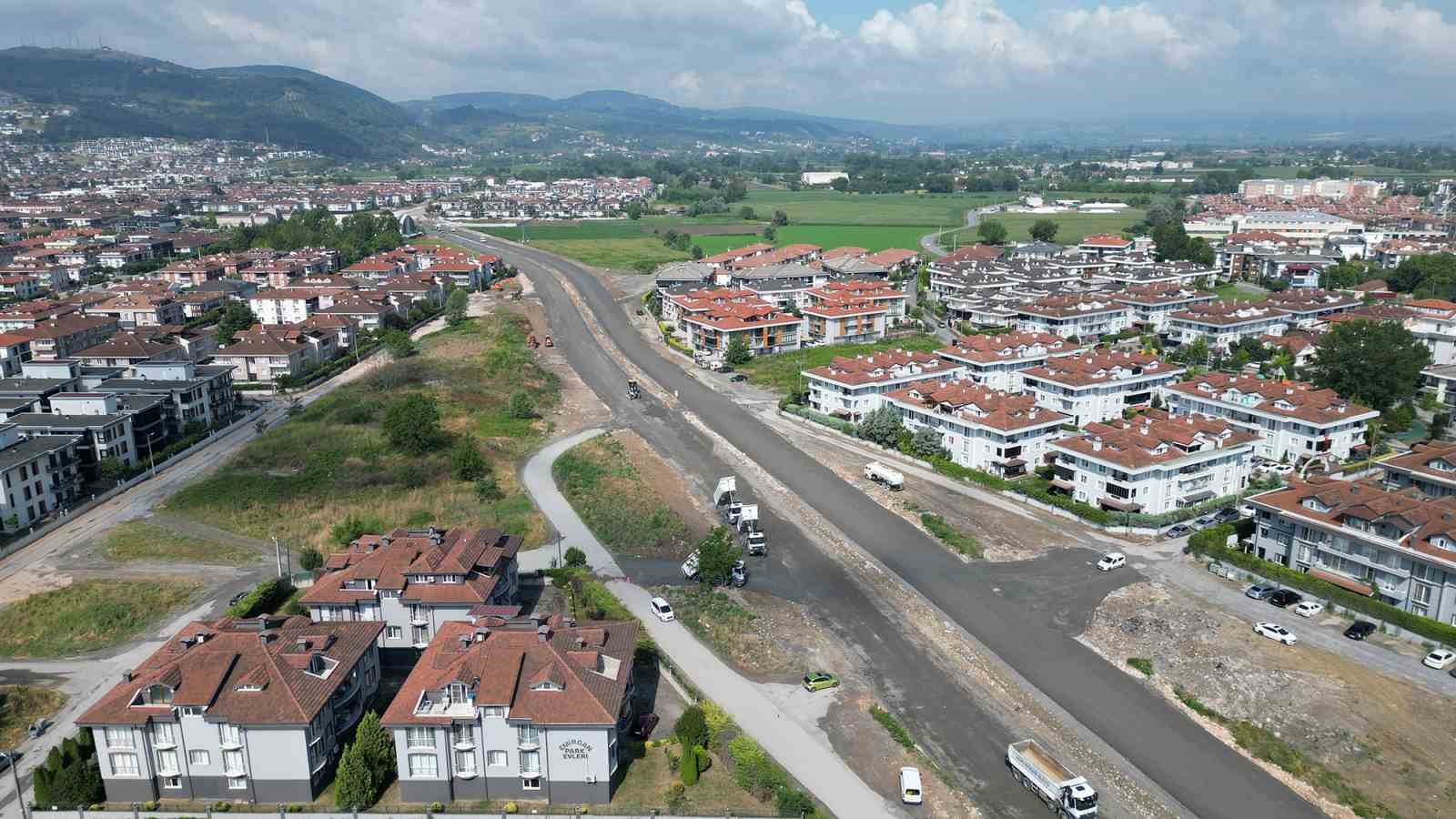 Sakarya Büyükşehir’in yeni yol hamlesi o bölgenin trafik yükünü hafifletecek
