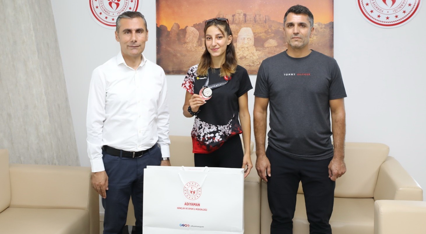 Adıyamanlı sporcular atletizmde Türkiye ikincisi oldu
