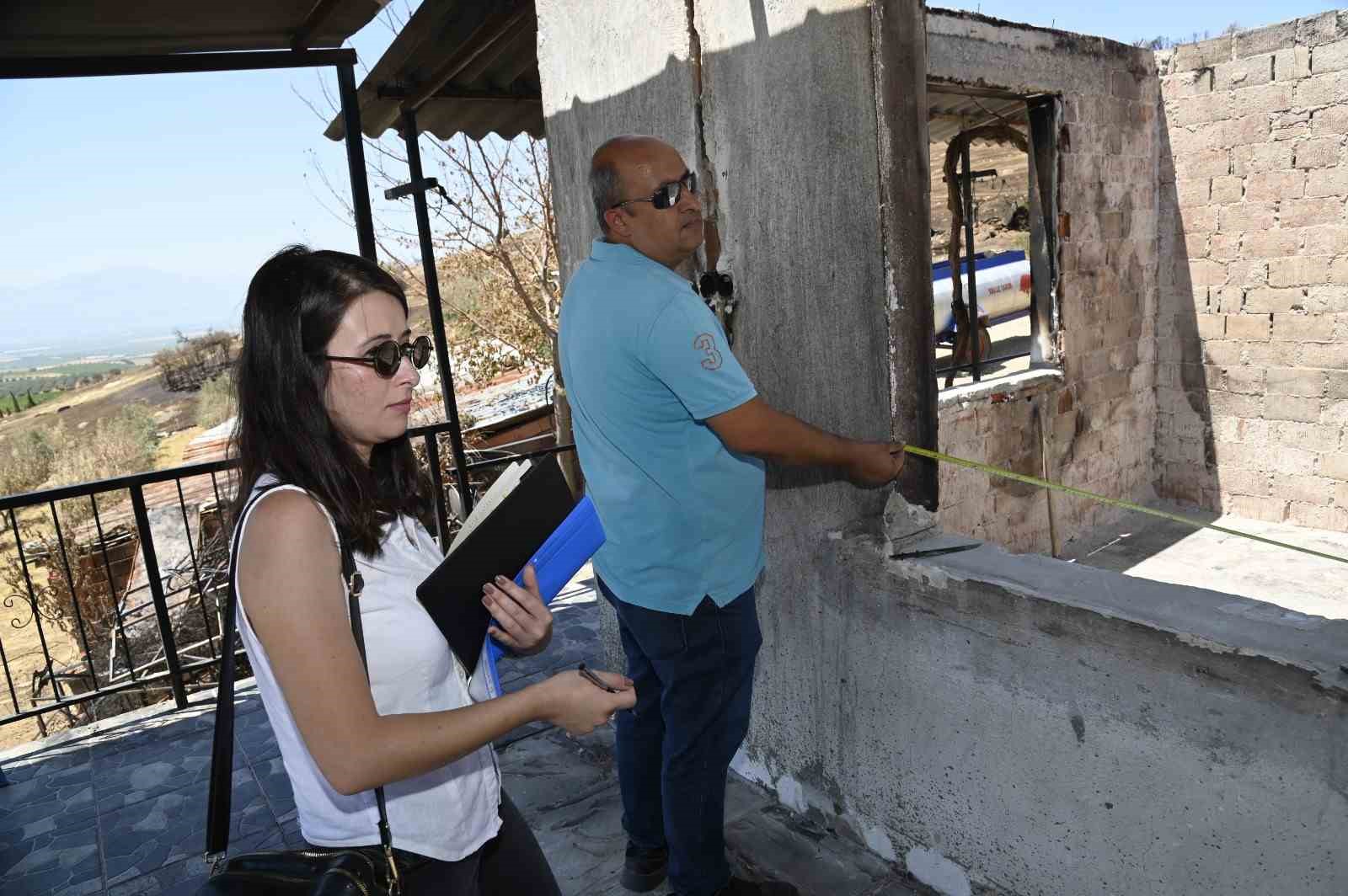 Büyükşehir yangın mağdurunu yalnız bırakmadı
