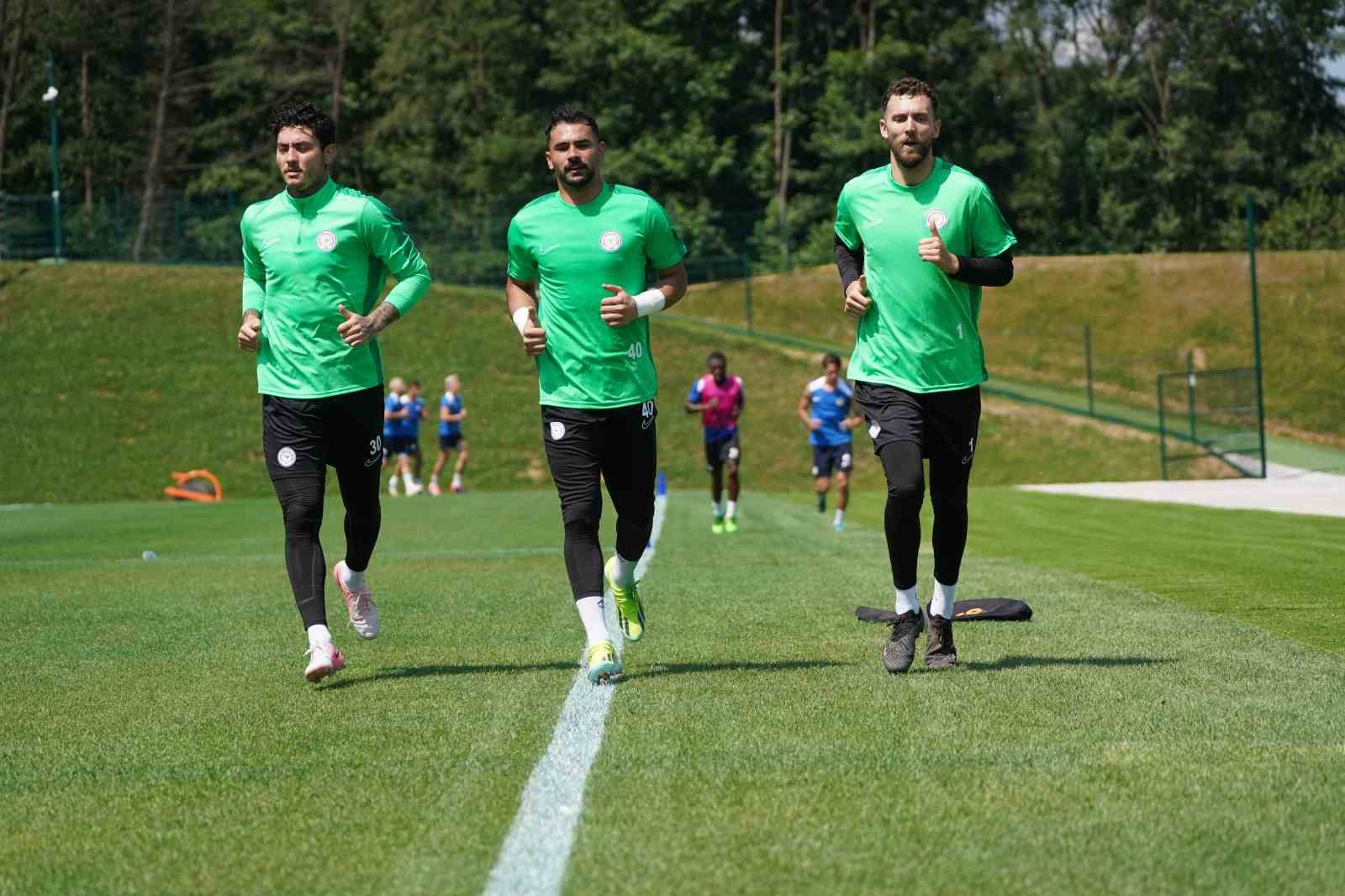 Çaykur Rizespor, yeni sezon hazırlıklarının 2. Etabı için Slovenya’ya gitti
