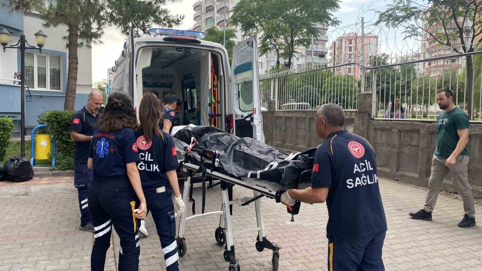 Diyarbakır’da kadın öğretmen, gönül ilişkisi yaşadığı iddia edilen öğretmeni öldürdü
