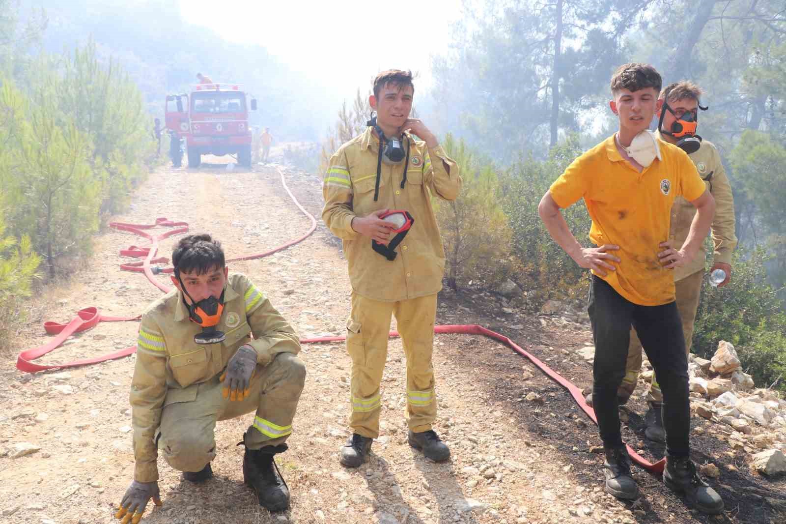 Bodrum’daki orman yangınında söndürme çalışmaları 7. saate girdi
