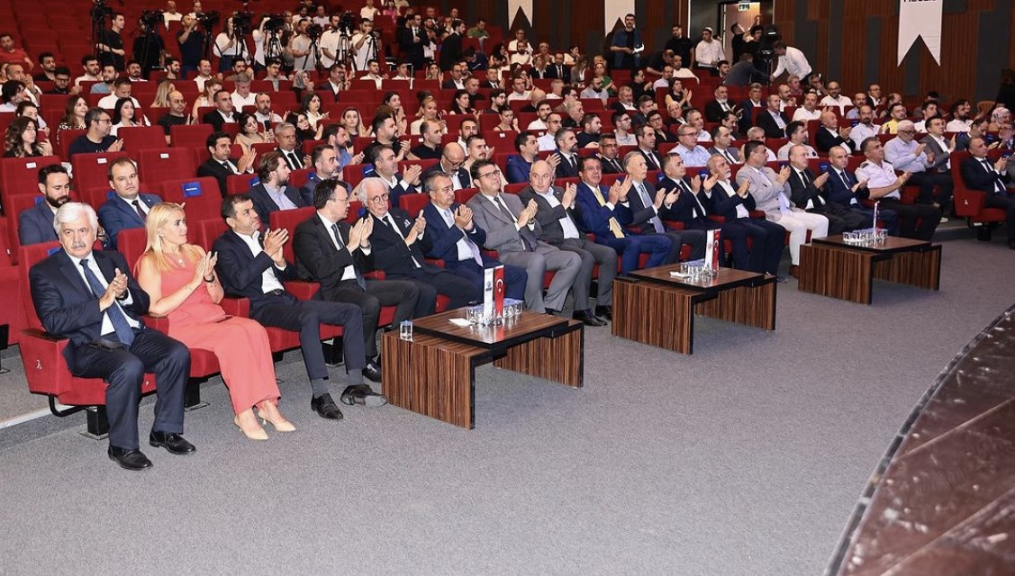 Denizli İhracatçılar Birliği ihracat şampiyonu 41 firmayı ödüllendirdi
