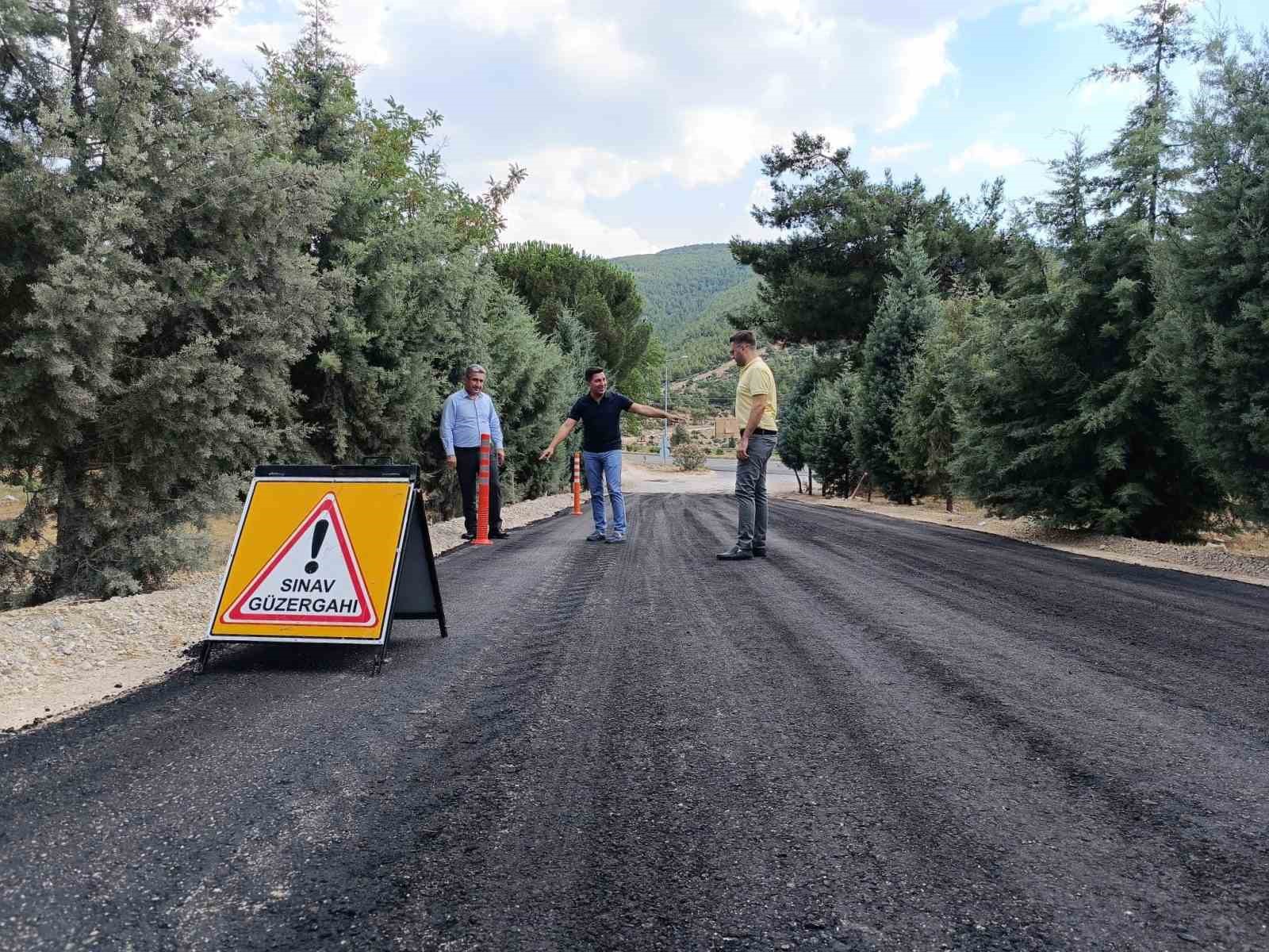 Menteşe İlçe Milli Eğitim Müdürü Kömürcü, MTSK sınav alanında incelemelerde bulundu
