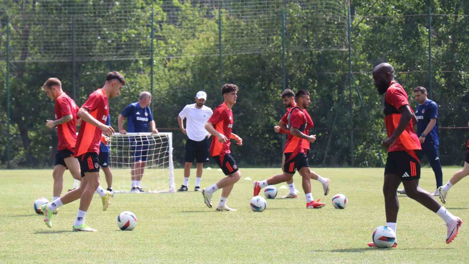 Gaziantep FK, yeni sezon hazırlıklarına Bolu kampında devam etti
