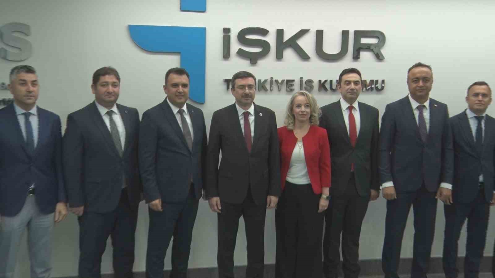 Finansal okuryazarlığın yaygınlaştırılması için SPK ve İŞKUR arasında iş birliği protokolü imzalandı
