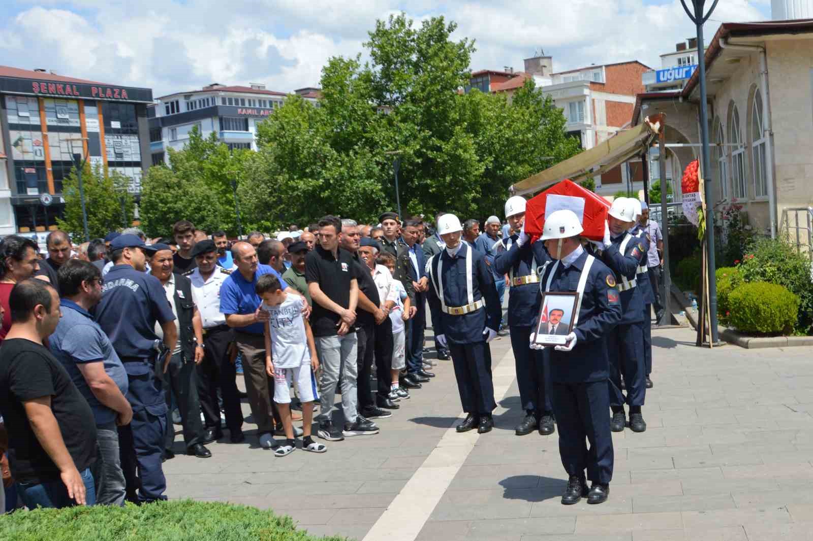 Kıbrıs gazisine son görev
