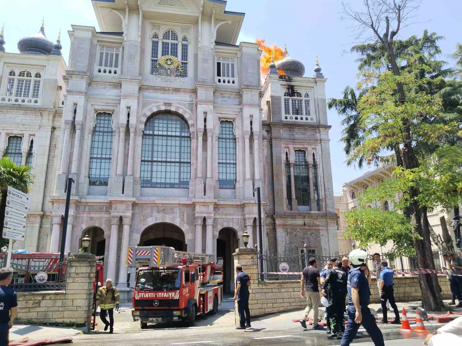 Sağlık Bilimleri Üniversitesi’nden yangınla ilgili açıklama
